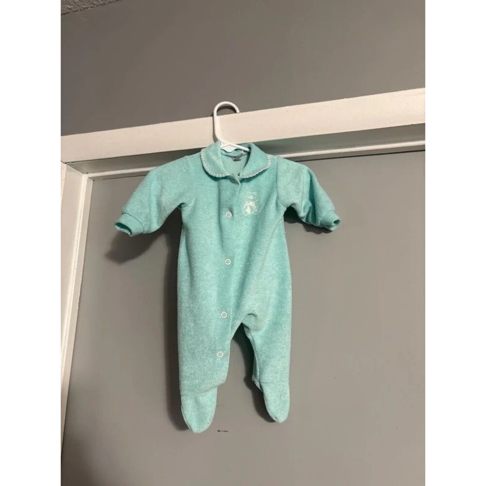 Vintage carters bodysuit